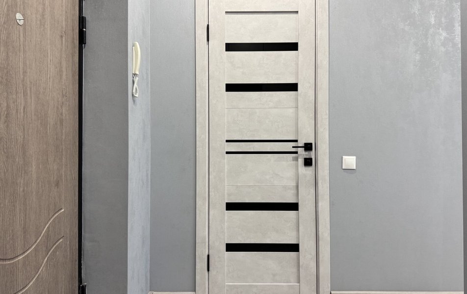 На Елькина 91 3*
