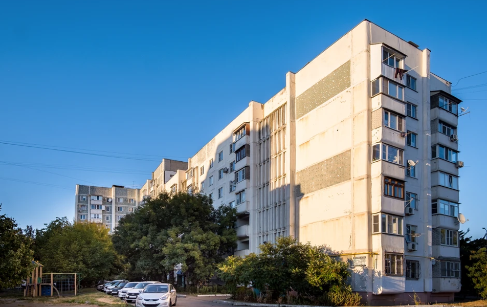 ПосуткаРу на Краснознаменной 59, ТЦ Вершина Плаза и Центральный стадион 3*