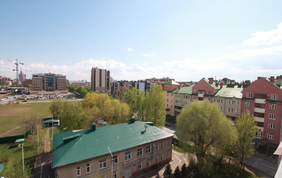 Тим Хаус на Туфана Миннуллина 10А 3*