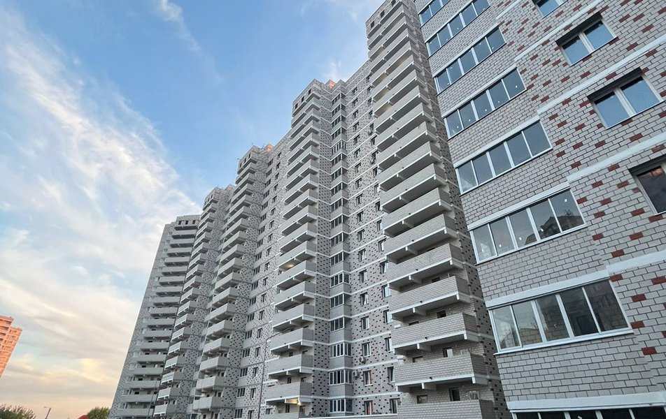 Флэт 40 на Солнечном 18 3*
