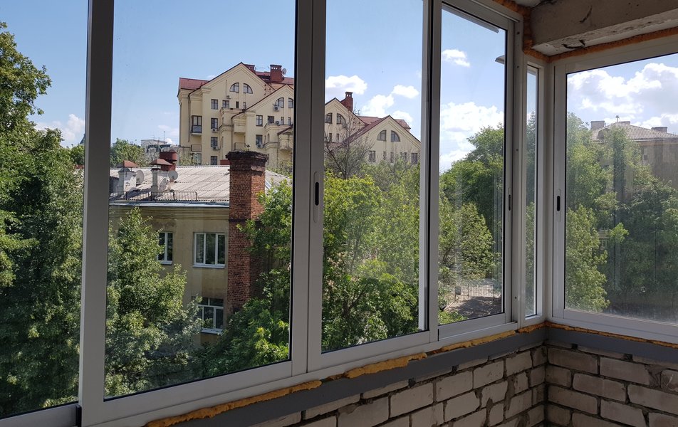 Атлант на Никитинской 49А 3*