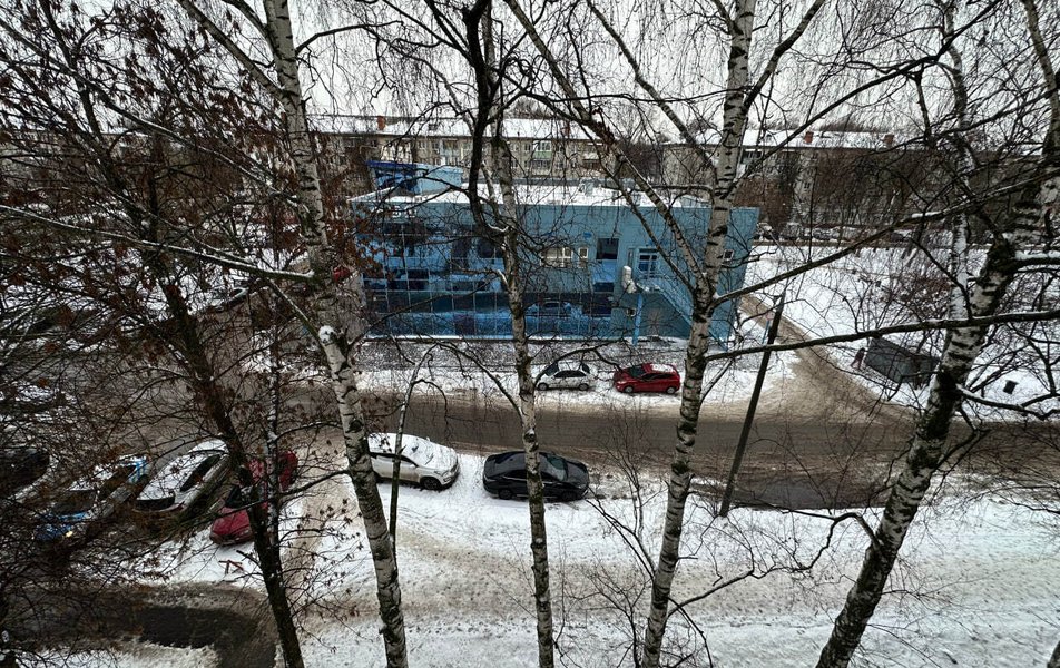 На Прыгунова 122 3*