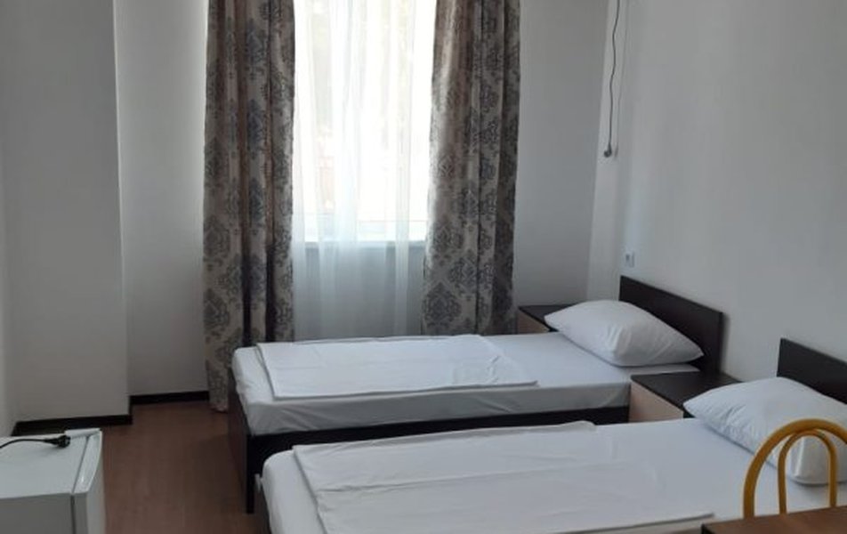 Азов 3*