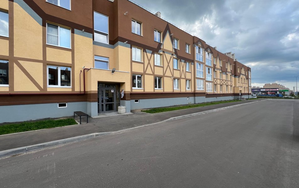 Флэт 40 на Алешина 2к1 3*