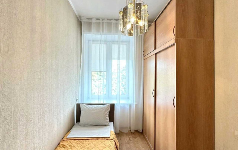 Авантаж на Николая Островского 2*