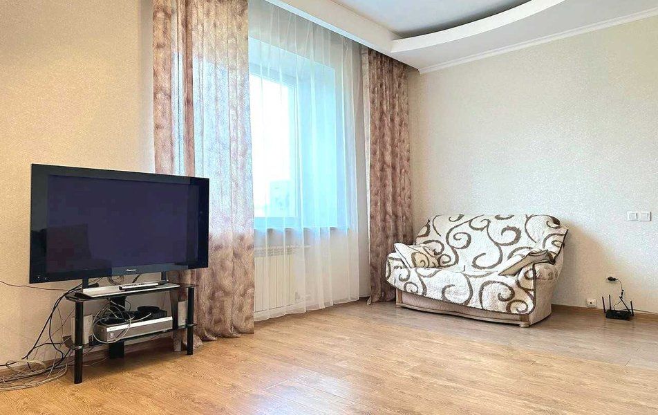 Авантаж на Николая Островского 2*