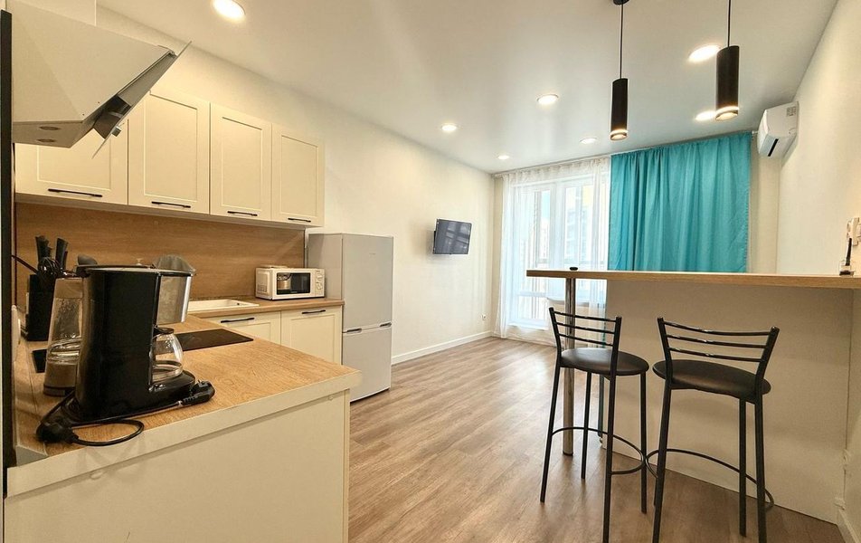 На Аметьевской 18 к2 3*