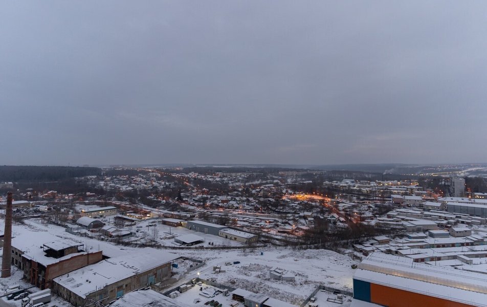 Флэт 40 на Хрустальном 29 3*