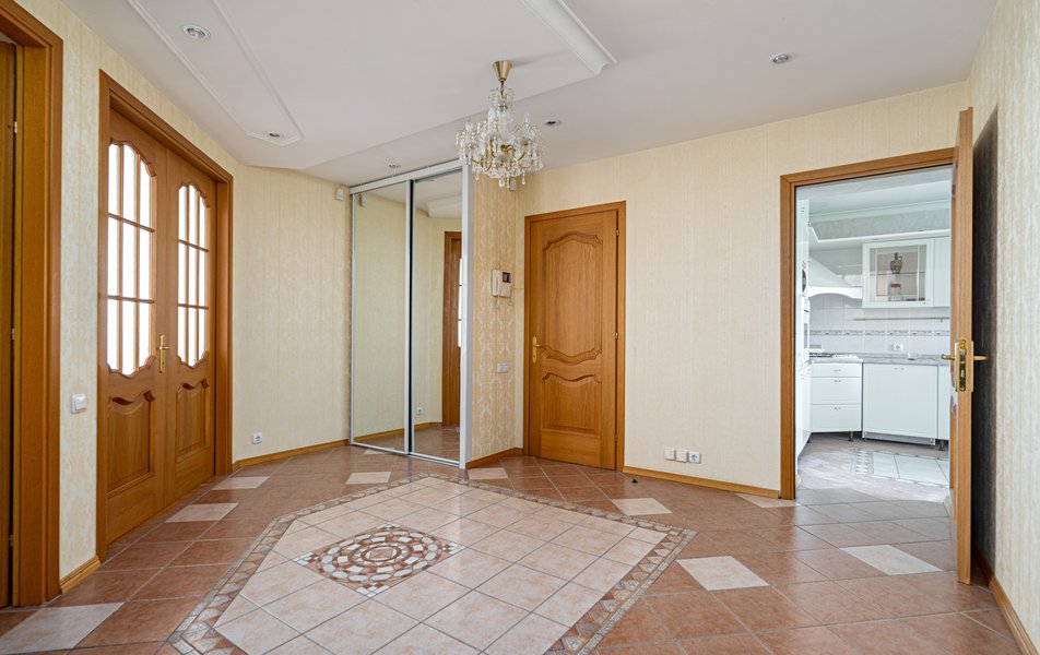 Визит на Сафиуллина 16 3*