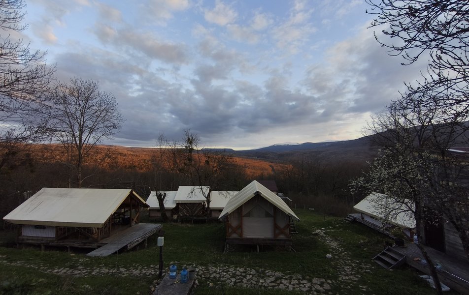 Лагонаки Глэмп 3*