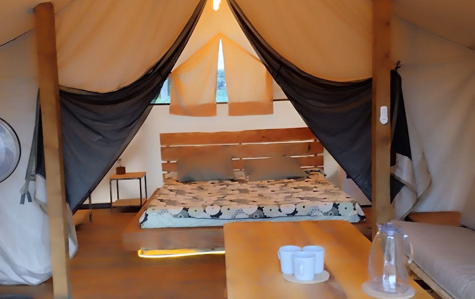 Лагонаки Глэмп 3*