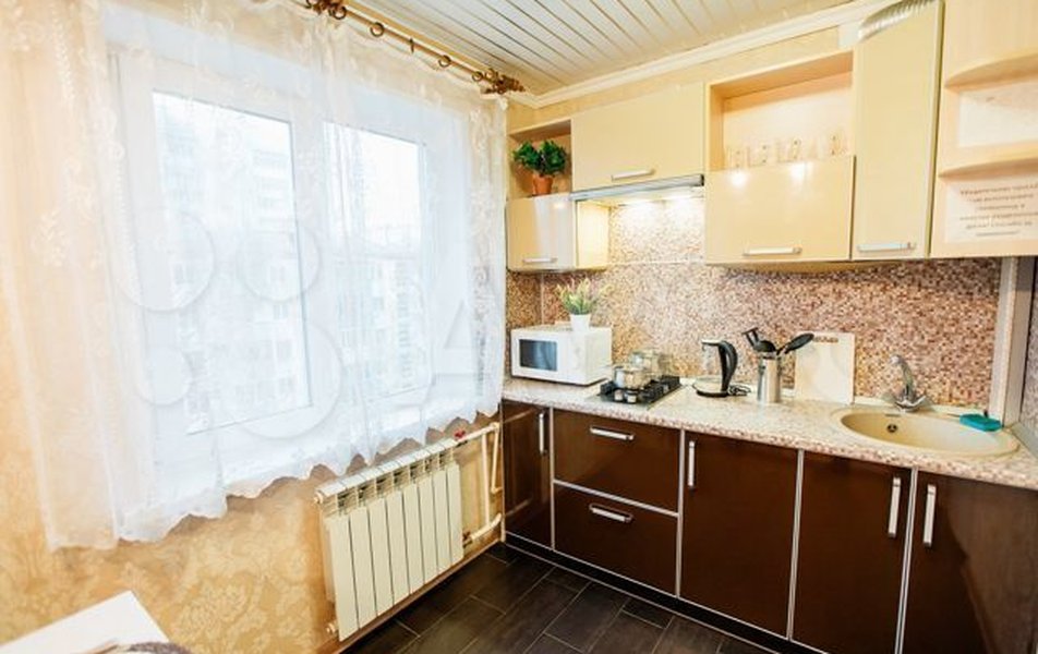 Флэт 40 на Октябрьской 10 3*