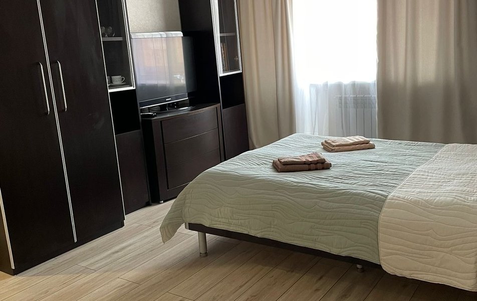Волжский берег на Тверском проспекте 3*