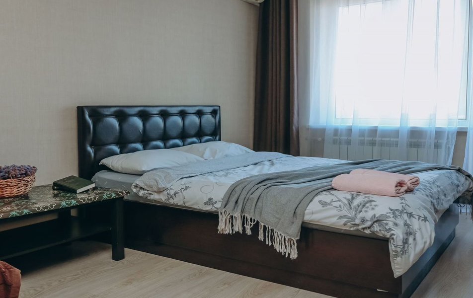 Алира на Островского 97 3*