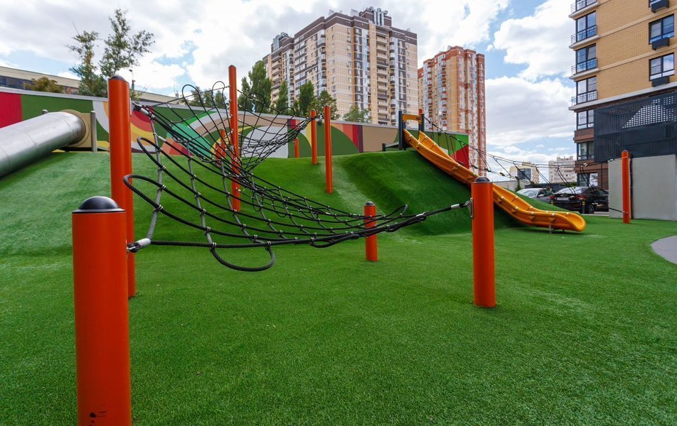 Алира на Мечникова 110 с2 3*