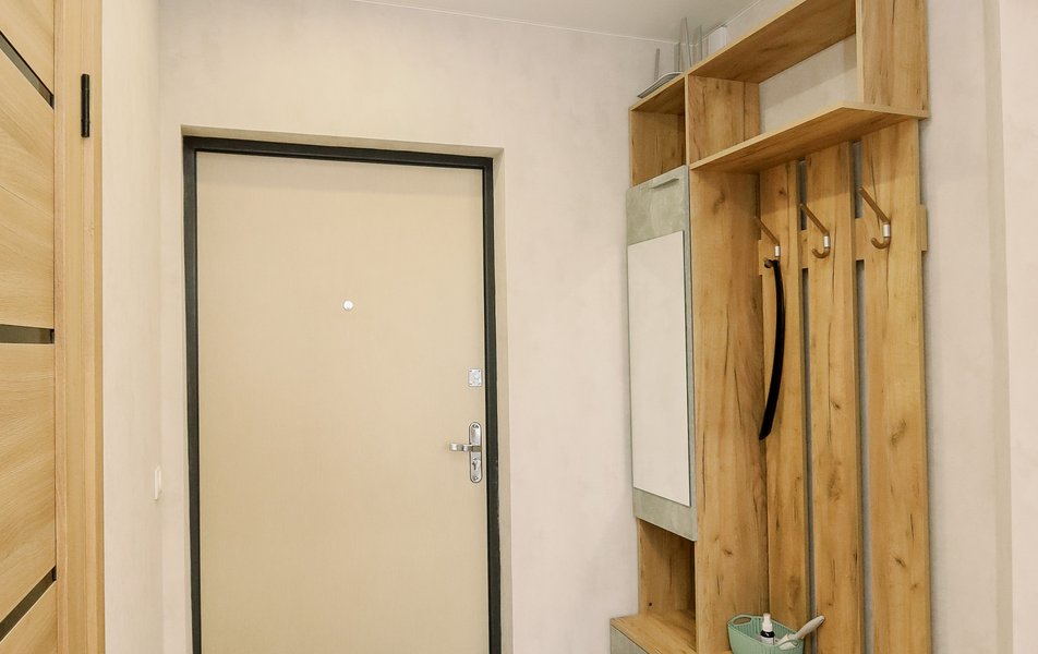 4 Угла на 1-й Подлесной 1 3*