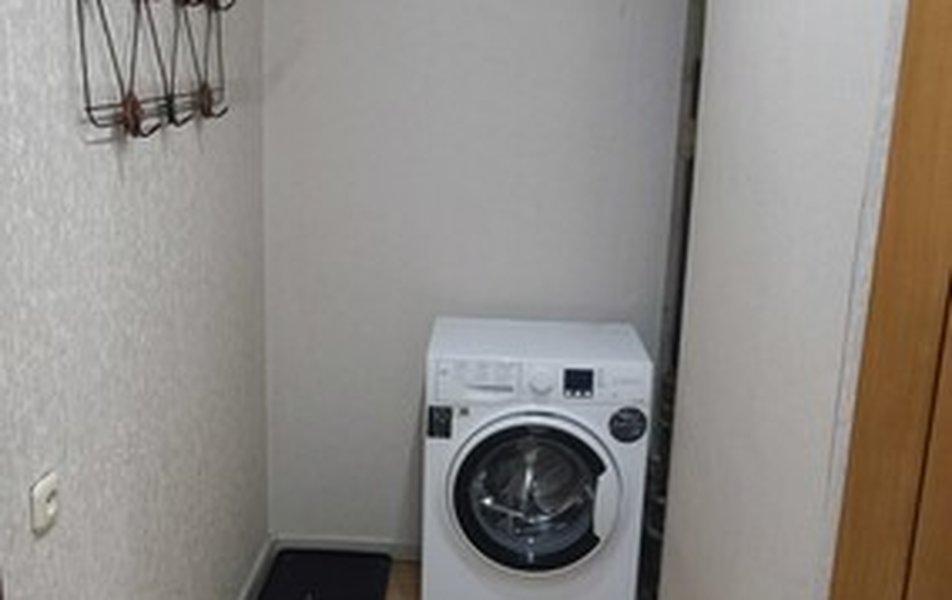 Счастливая матрешка на Дежнёвцев 7к1 2*