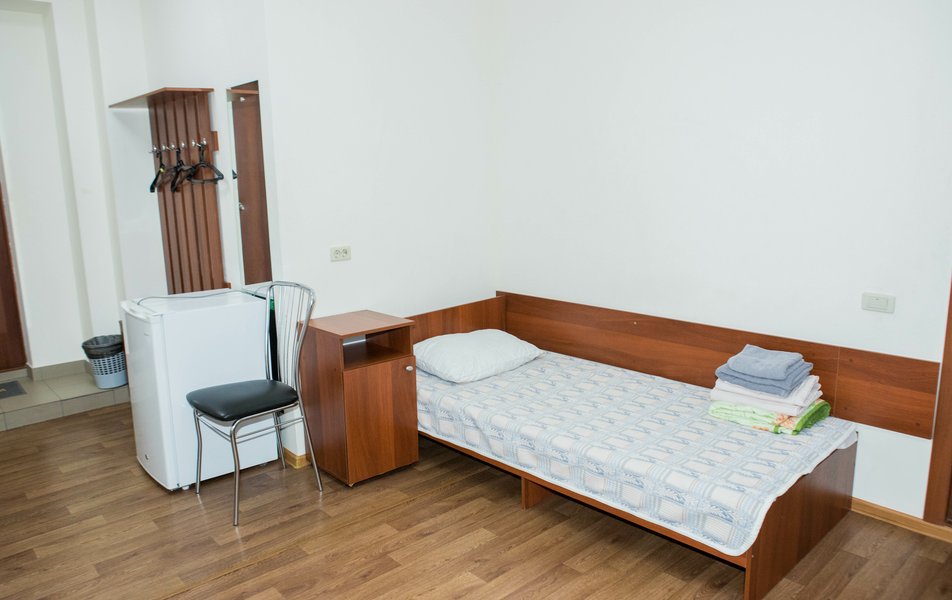 Автор на Гагарина 3*