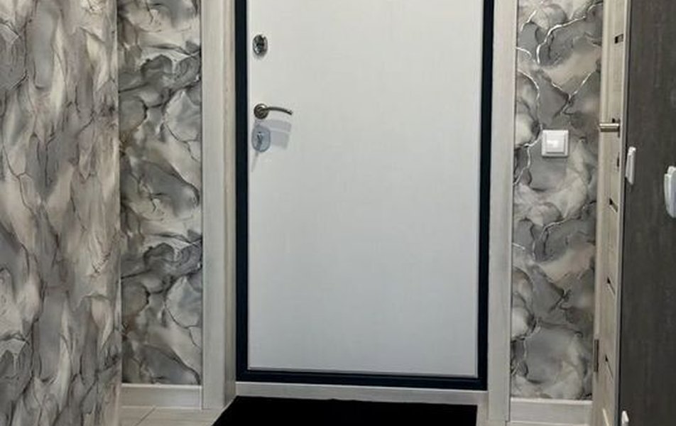 На Стасова 2А 3*
