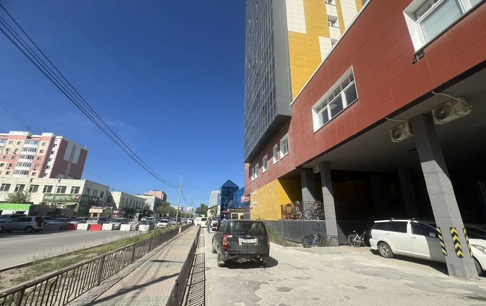 Белый дом на Каландаришвили 38Бс1 3*