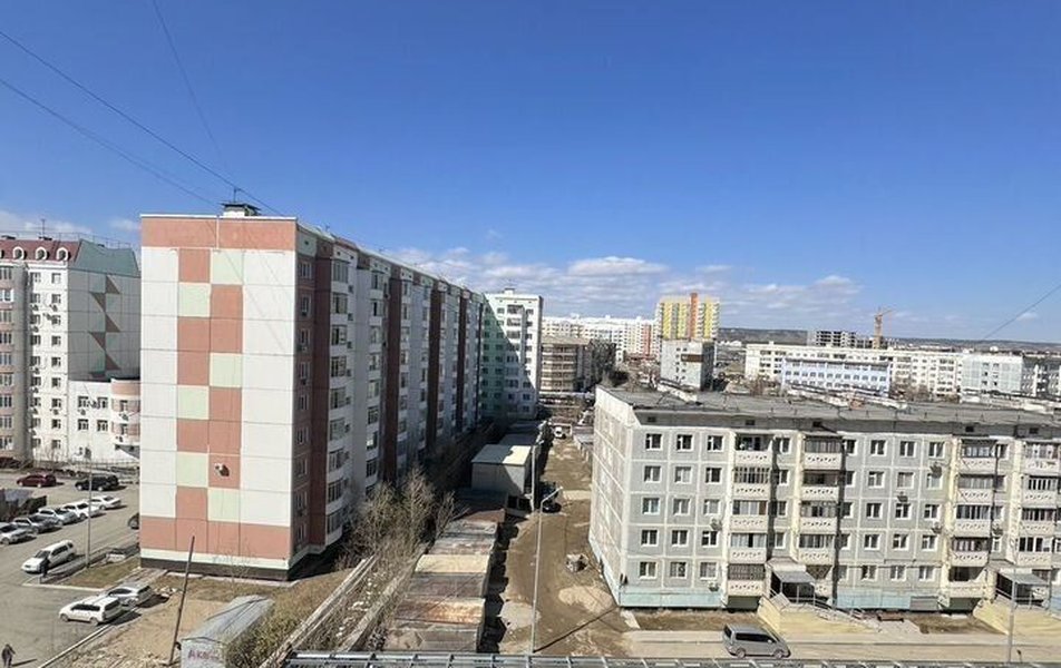 Белый дом на Ойунского 8 3*