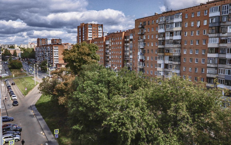 4 Угла на Максима Горького 149 3*