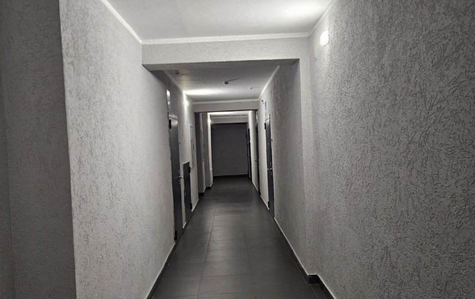 На Усманова 18Г 3*