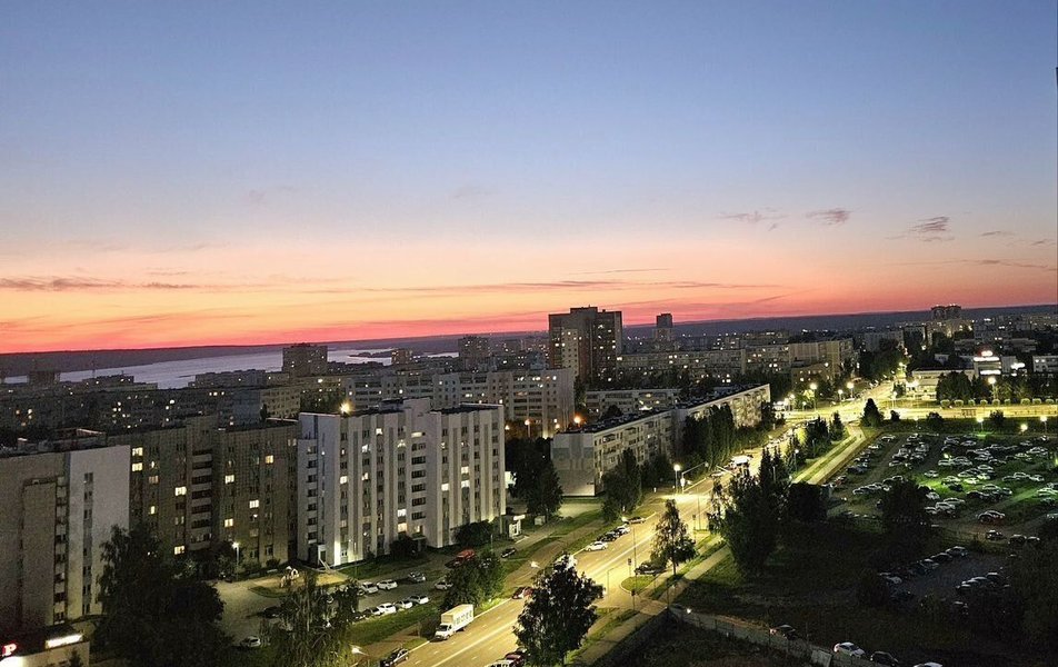На Усманова 18Г 3*