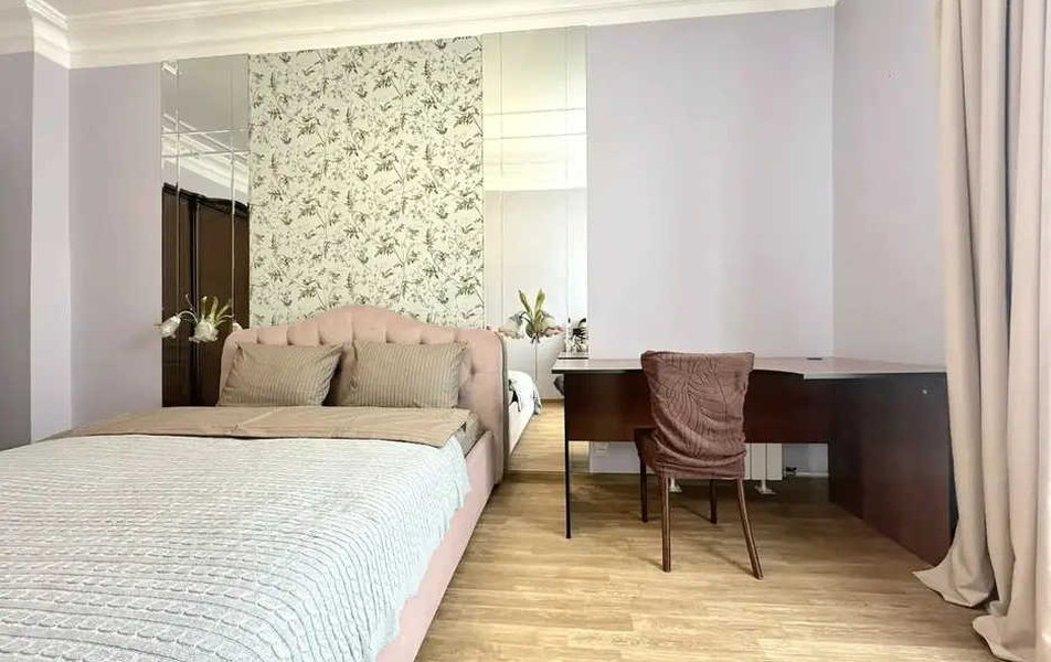 Авантаж на Кирова 26 3*