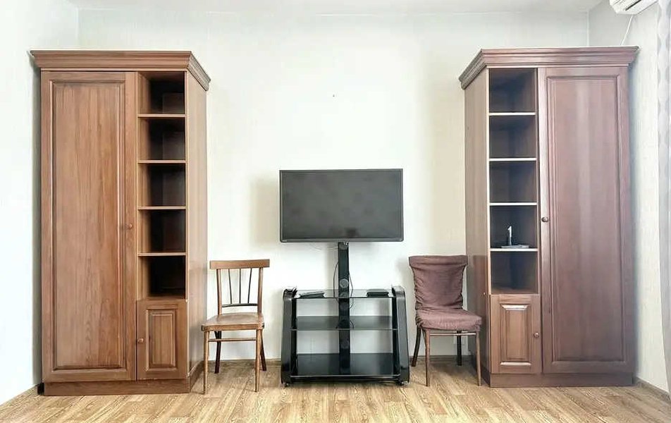 Авантаж на Кирова 26 3*