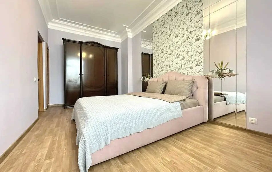 Авантаж на Кирова 26 3*