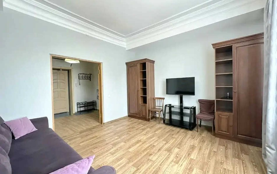 Авантаж на Кирова 26 3*