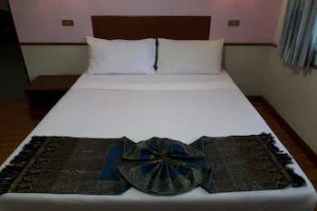Krabi Grand Hotel 2*