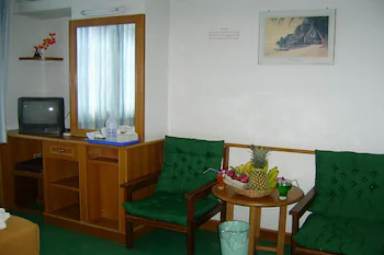 Krabi Grand Hotel 2*