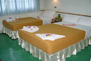 Krabi Grand Hotel 2*