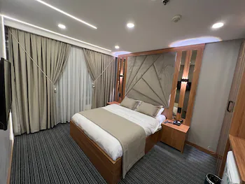 Vipinn hotels 3*