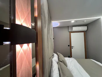Vipinn hotels 3*