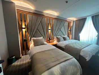 Vipinn hotels 3*