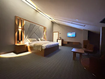 Vipinn hotels 3*