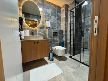 Vipinn hotels 3*