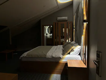 Vipinn hotels 3*