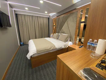 Vipinn hotels 3*