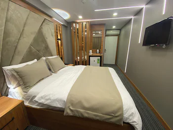 Vipinn hotels 3*