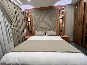 Vipinn hotels 3*