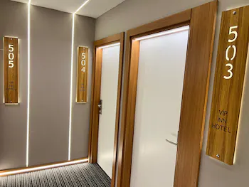 Vipinn hotels 3*