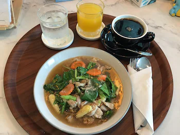 Baan Mae Suvarnabhumi Airport 2*
