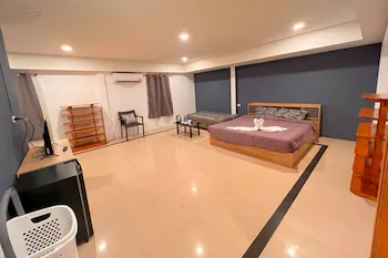 The Lodge Jomtien 9 2*