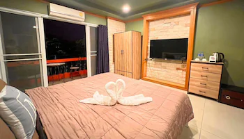 The Lodge Jomtien 9 2*