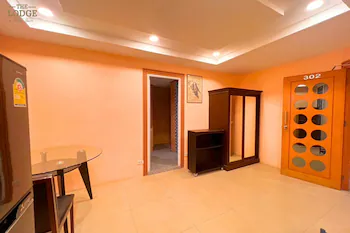 The Lodge Jomtien 9 2*