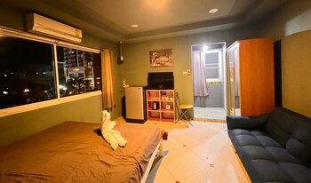 The Lodge Jomtien 9 2*